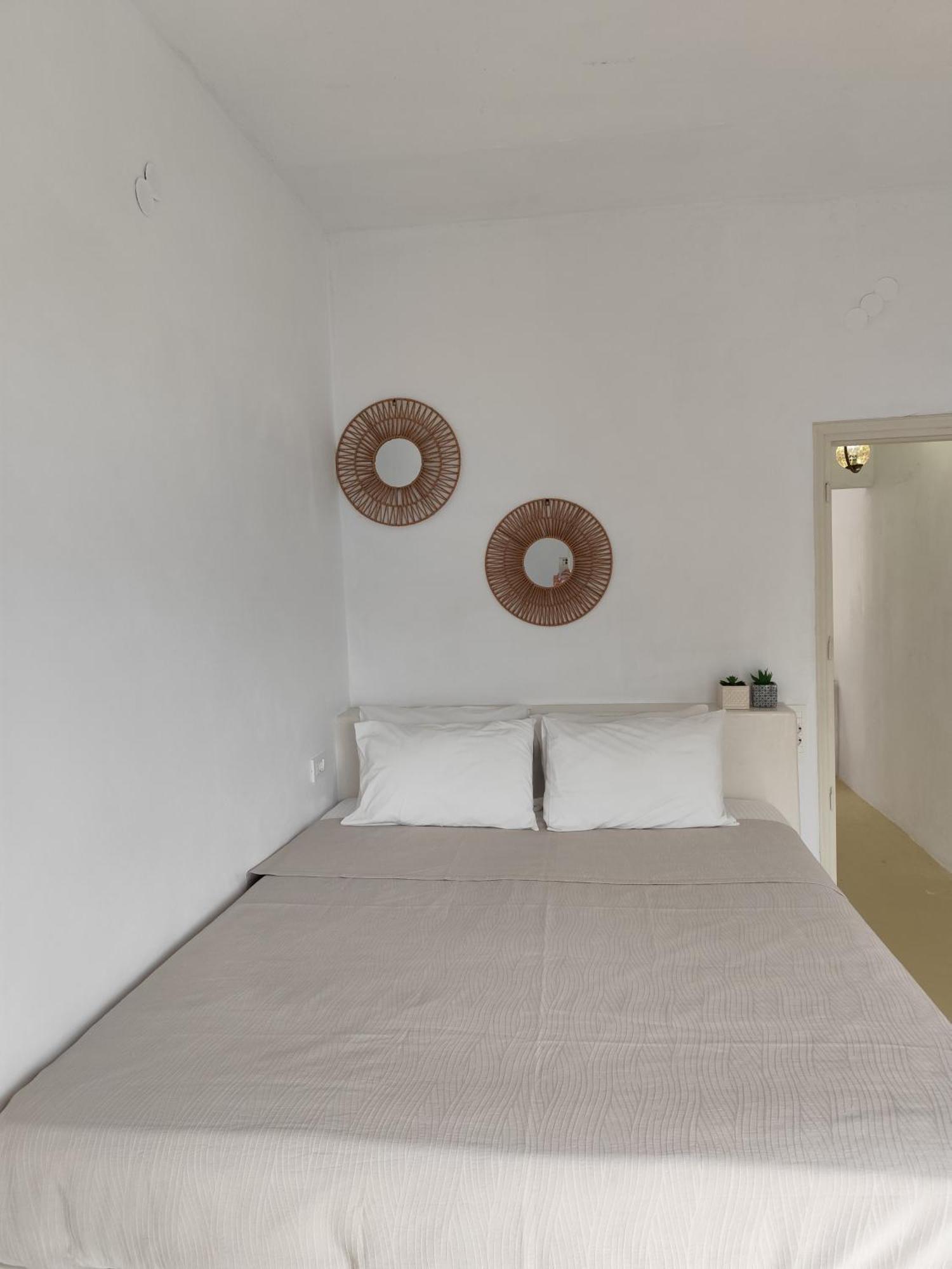 Suite Diminutif 2 Adamantas  Exterior photo